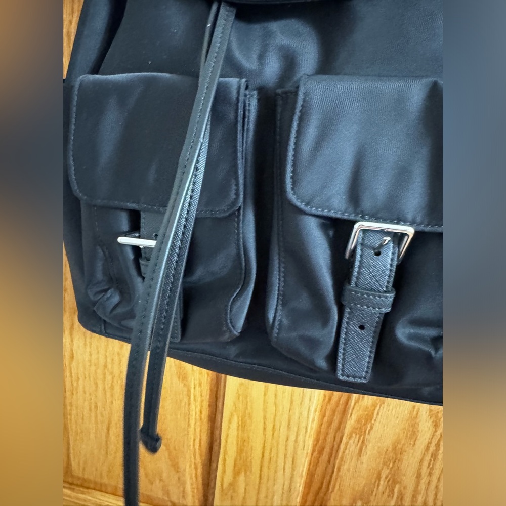 Tory burch backpack - Picture 2 of 5